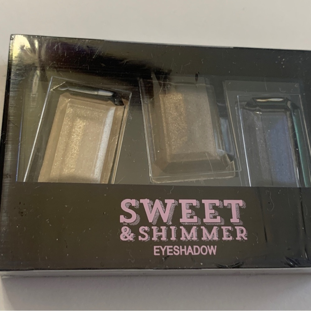 Sweet & Shimmer Eyeshadow trio Ulta